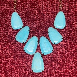 Kendra Scott
 Harlow Turquoise Gold Tone Statement Necklace.
Hook-eye-closure.